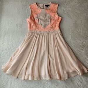 Ted‎ Baker Coral Floral Lace Chiffon Fit & Flare Dress Nude Pink Size 3 US 8